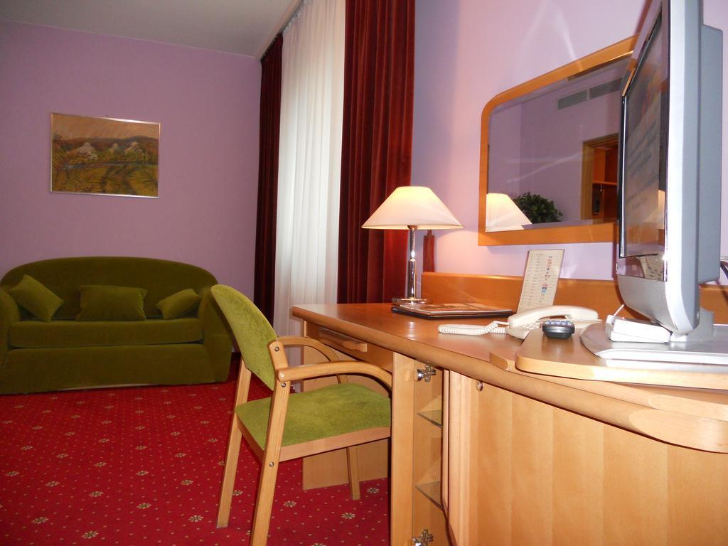 Hotel Orient Krakow Exterior photo